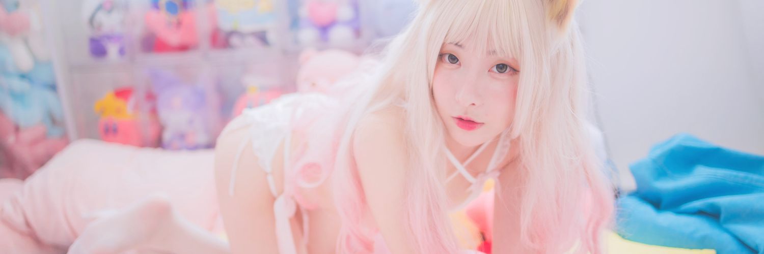 🎀🥂小妖精𝑷𝑰𝑿𝑰𝑬🧝🏻‍♀️✨️迷你美腿女王👅👣 banner