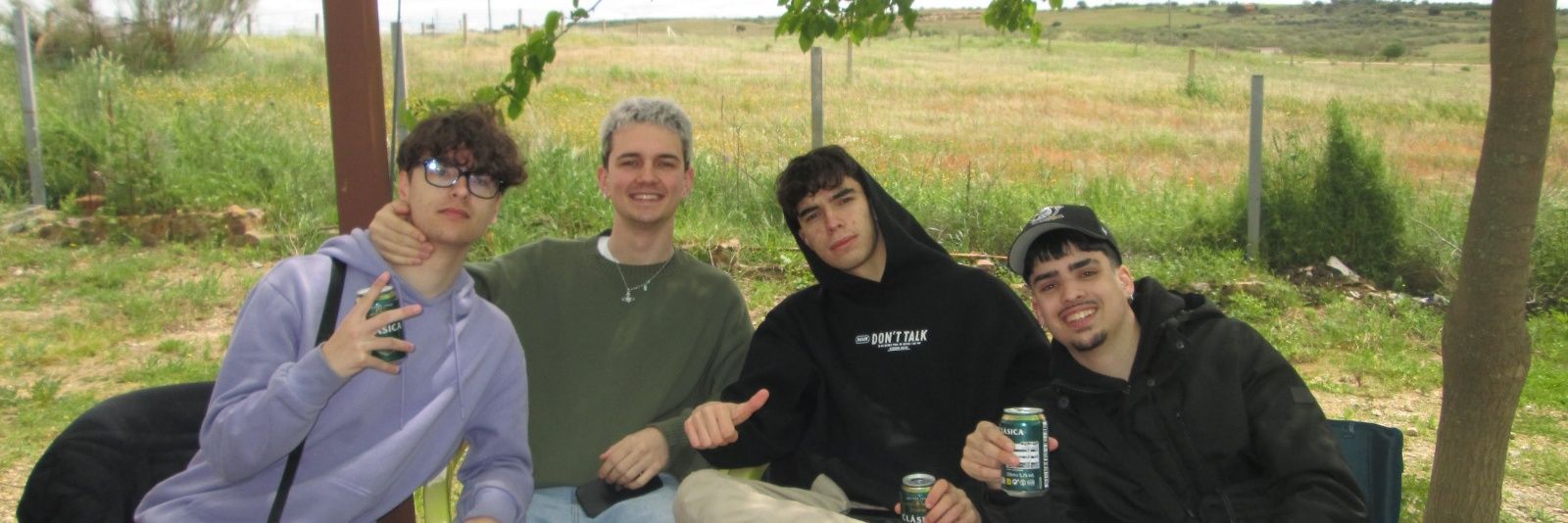 flosanm06's profile banner image