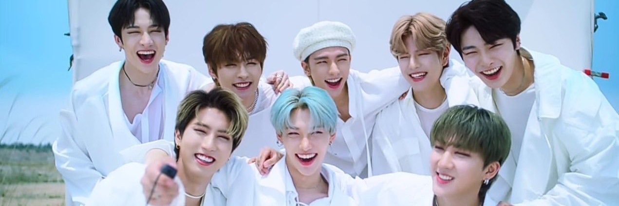 straykidsshine's profile banner image
