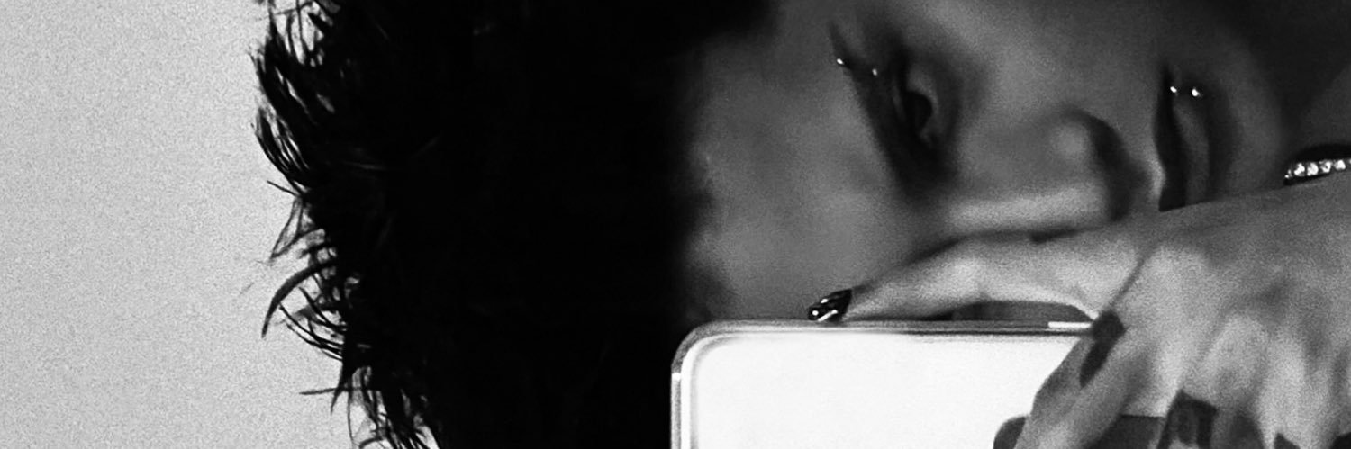 elay 🦭𖤓☽ banner