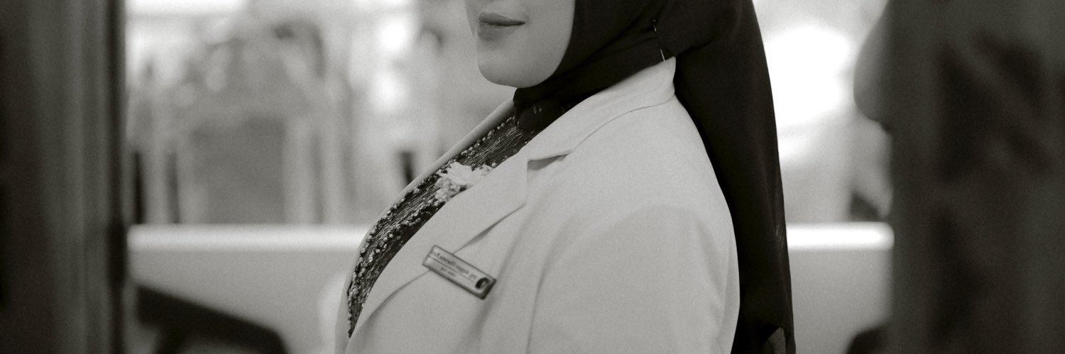 red velvet 🍰 banner