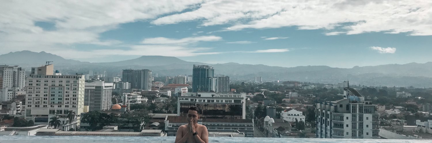 Rizhkm's profile banner image