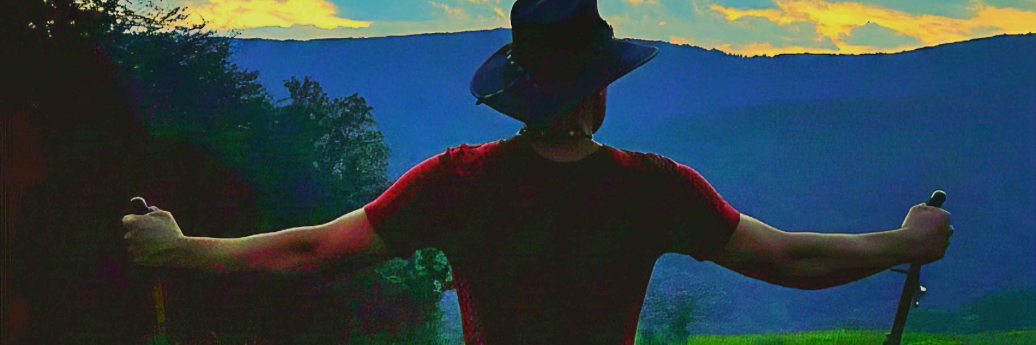 MonkeyMike.xyz 🦇🔊 banner