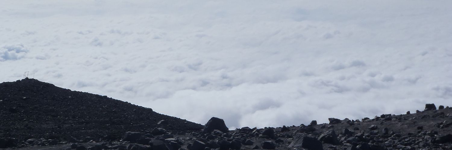 Heenn_'s profile banner image