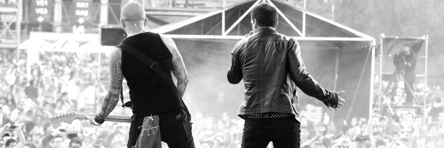 Enloveame's profile banner image