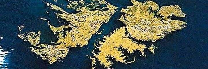 adrianacora2's profile banner image
