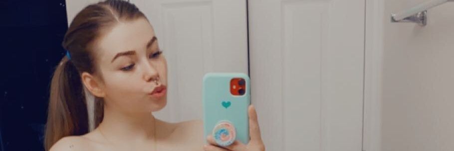 Queen Egirl any banner