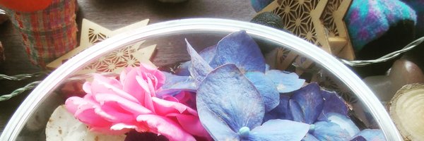 ____rina____ Profile Banner