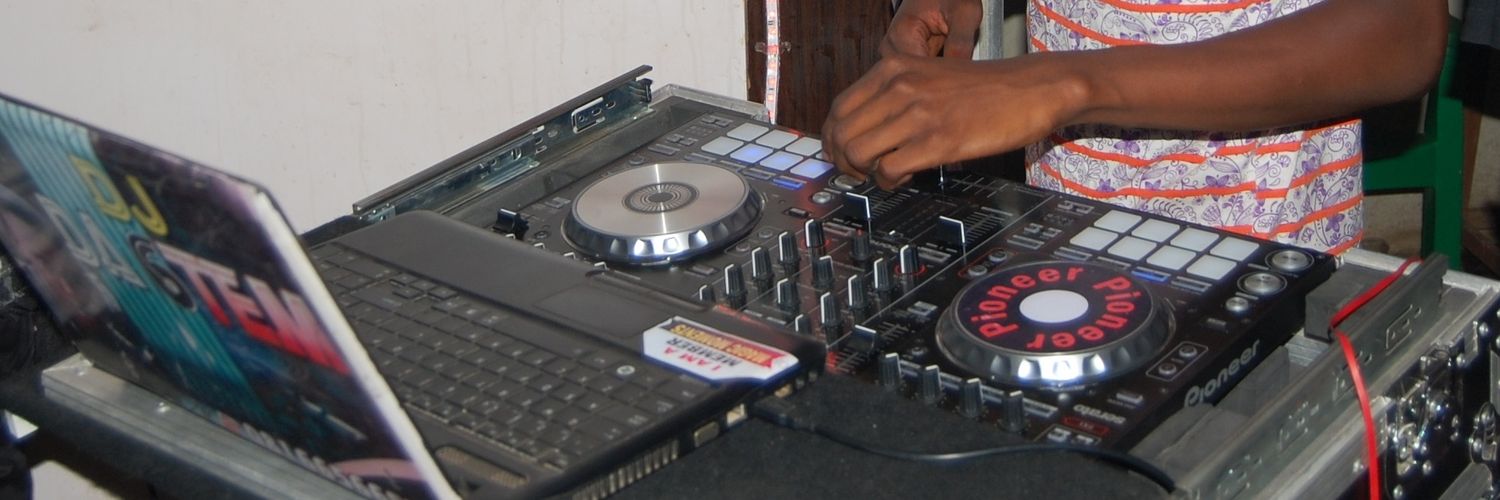 djda6tem's profile banner image