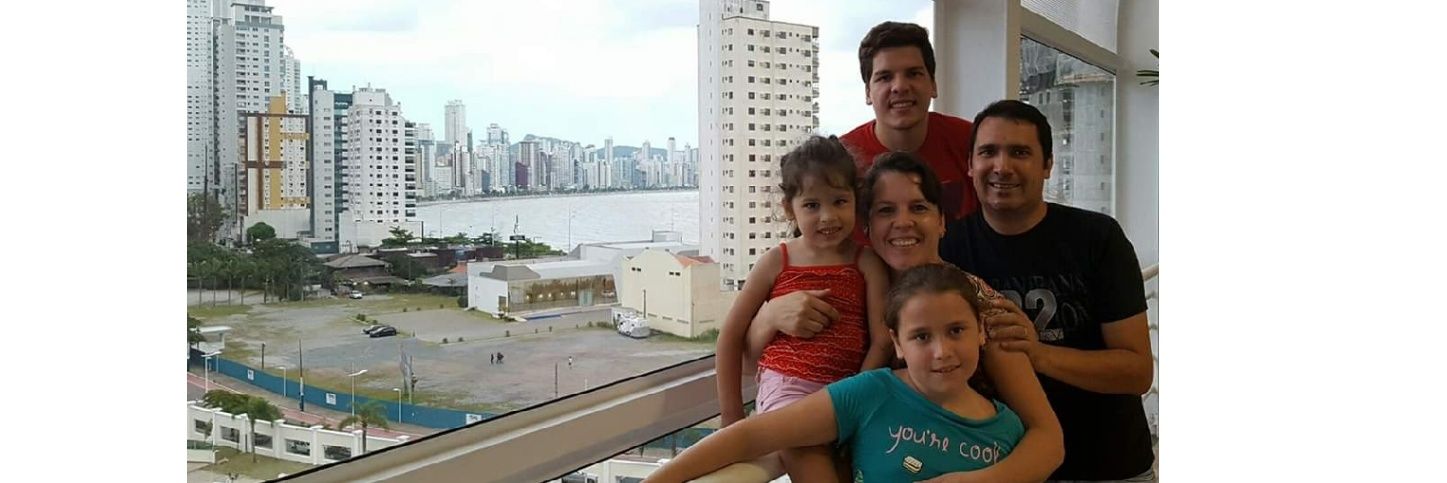 luisarroyos's profile banner image