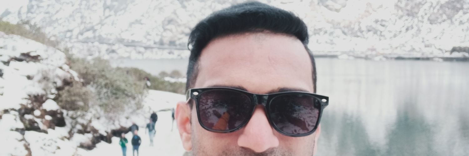 snsax's profile banner image