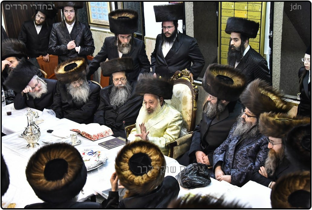 חצר הקודש דעעש banner