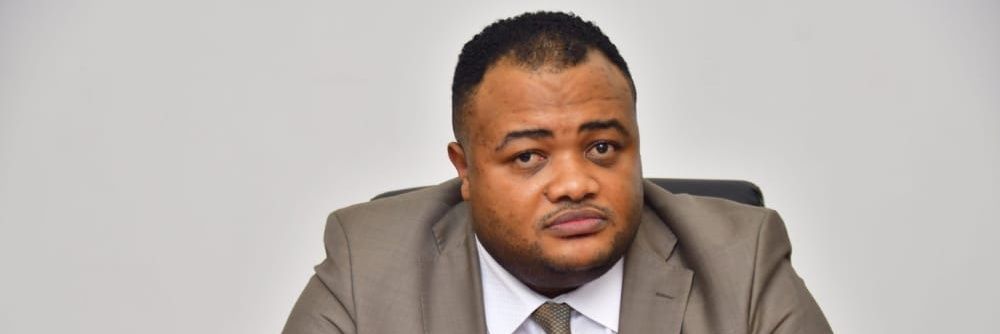 Presse Honorable Cedrick TSHIZAINGA banner