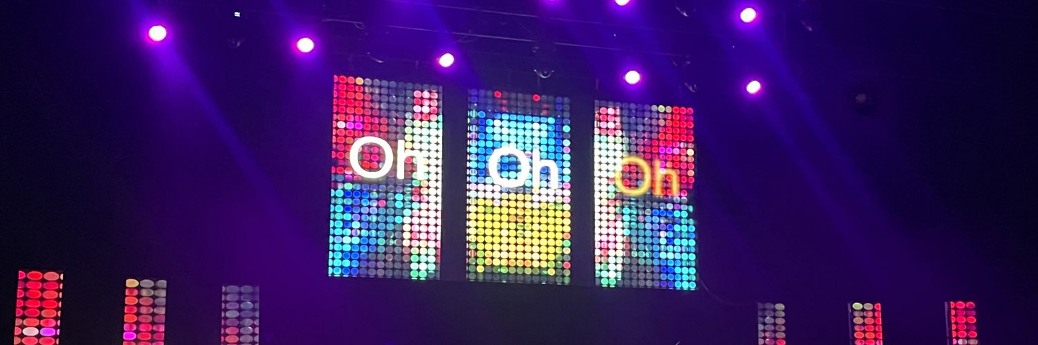 yessweett's profile banner image