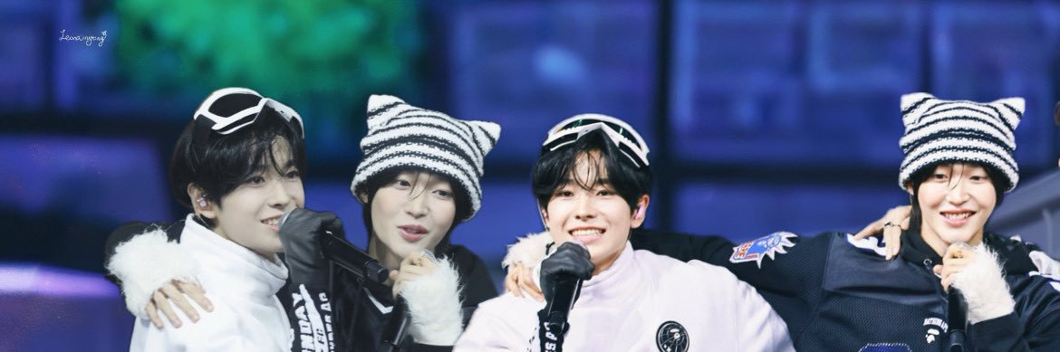 ⋆˚࿔ venus 𝜗𝜚˚⋆ banner