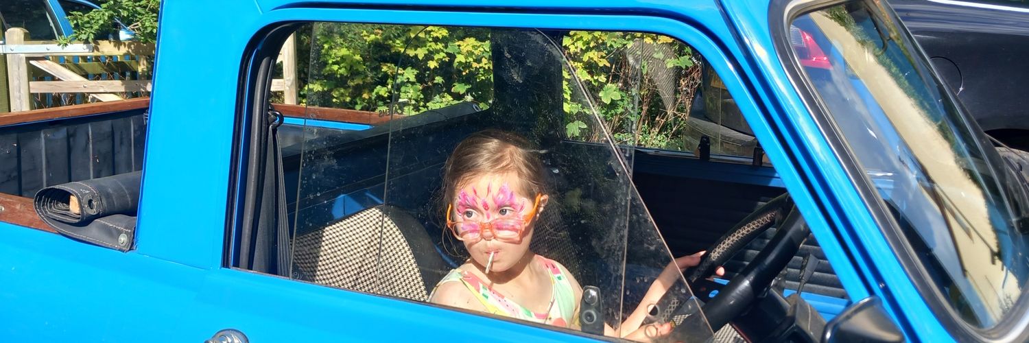 Vanessa Lindsey 💙 banner