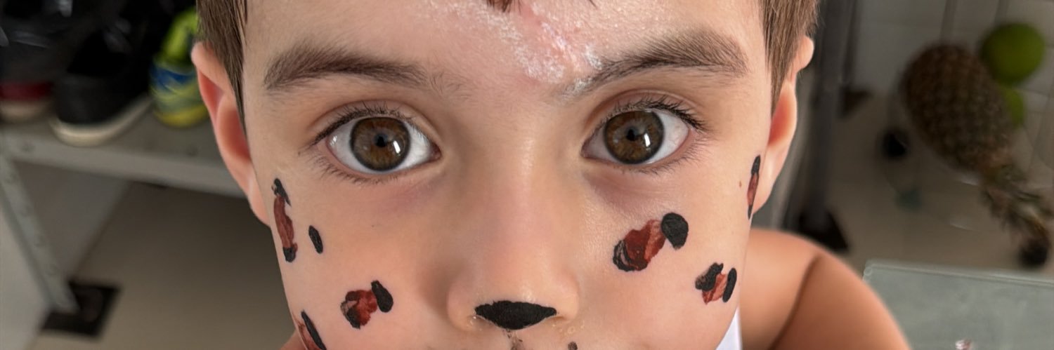 lourranyester_'s profile banner image
