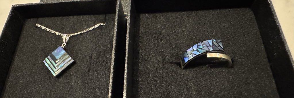 晃(アキラkk.後株)ケツ株🐺💙🐚🪦 banner