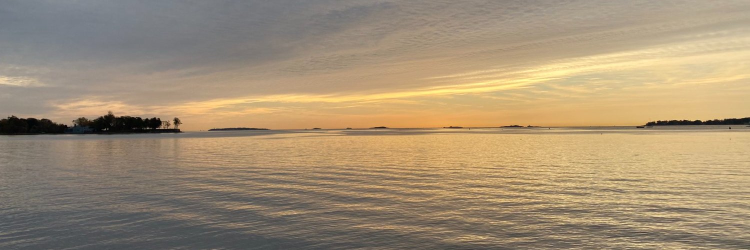 Green Beverly banner