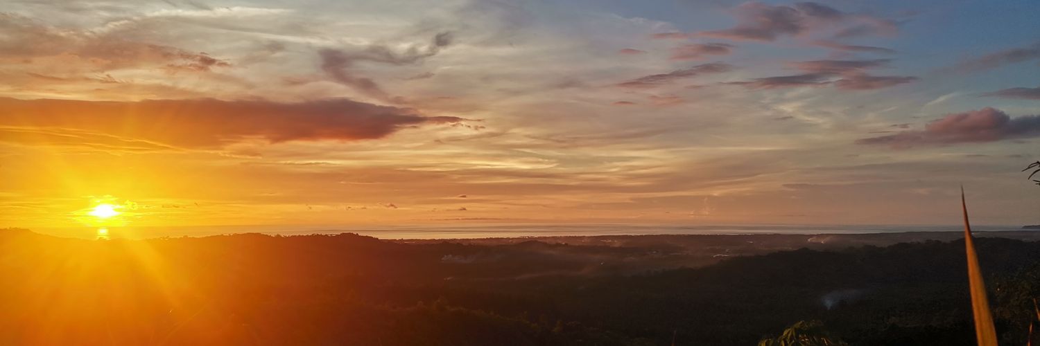 mitchiekoy18's profile banner image