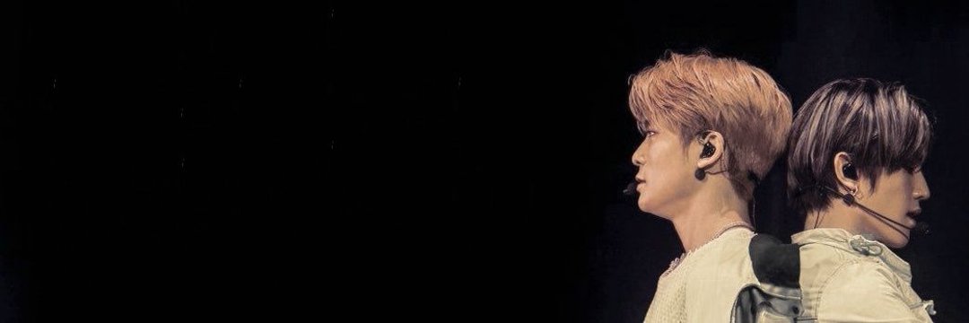 hyuna banner