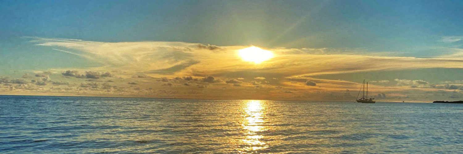 Héctor Maldonado banner