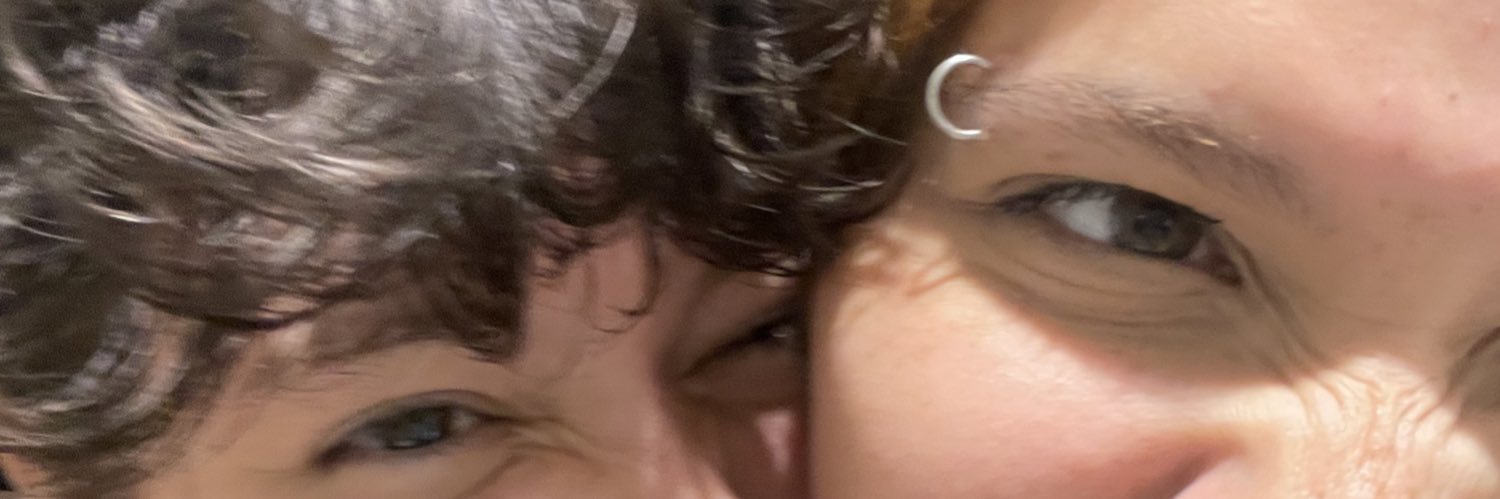 lclabia's profile banner image
