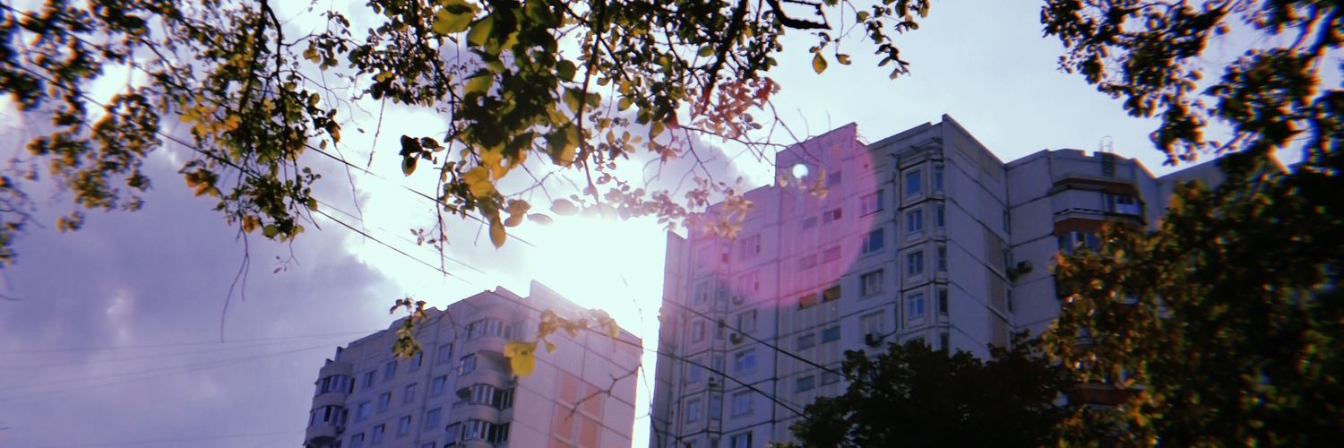 aleezygucci's profile banner image