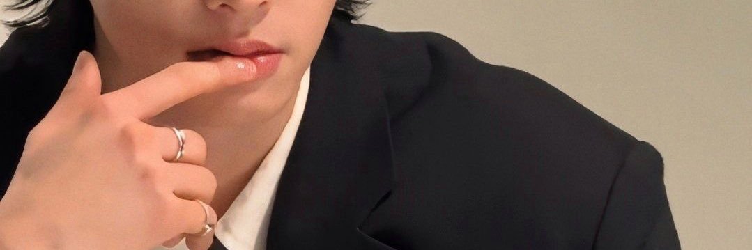 suthazzn's profile banner image
