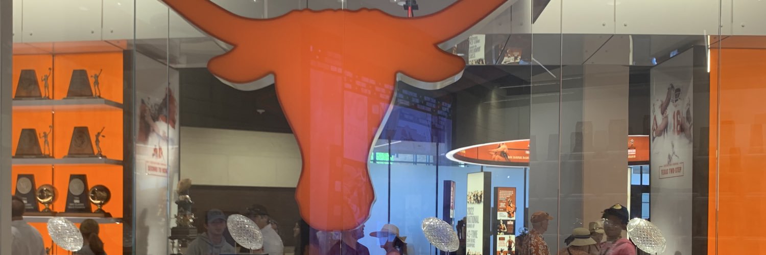 Street Center banner