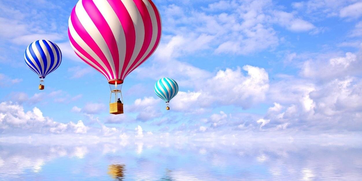 LauraElenaRadio's profile banner image