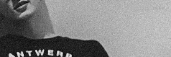N banner
