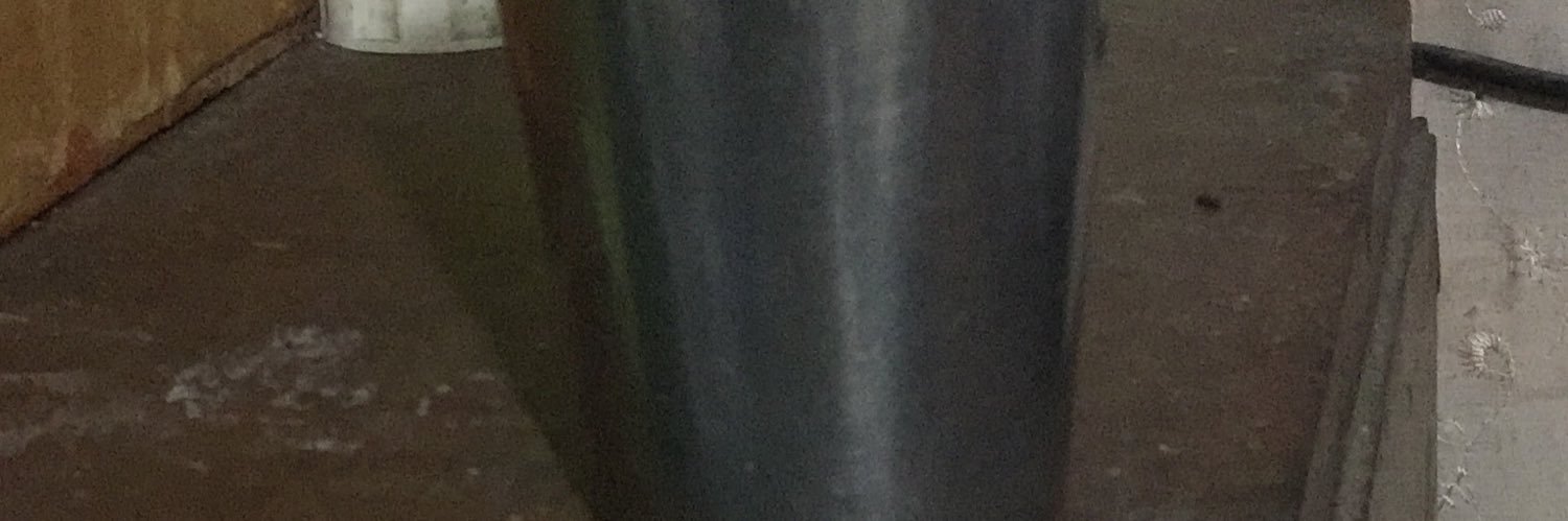 loloorte's profile banner image