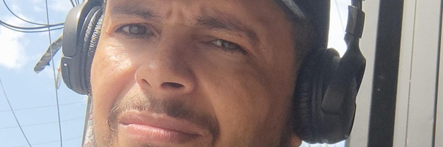 helimarsasi's profile banner image
