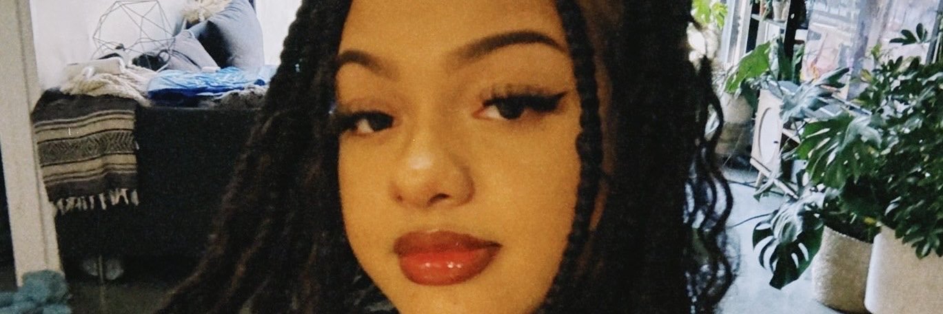 ArianaMayae2's profile banner image