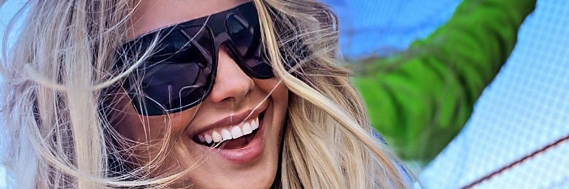 elifogz's profile banner image