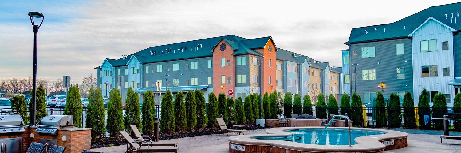 Axis 360 Shuttle Bus banner