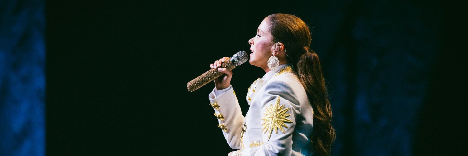 ColomaClarisa's profile banner image
