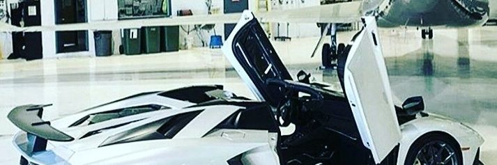 AJ147 banner