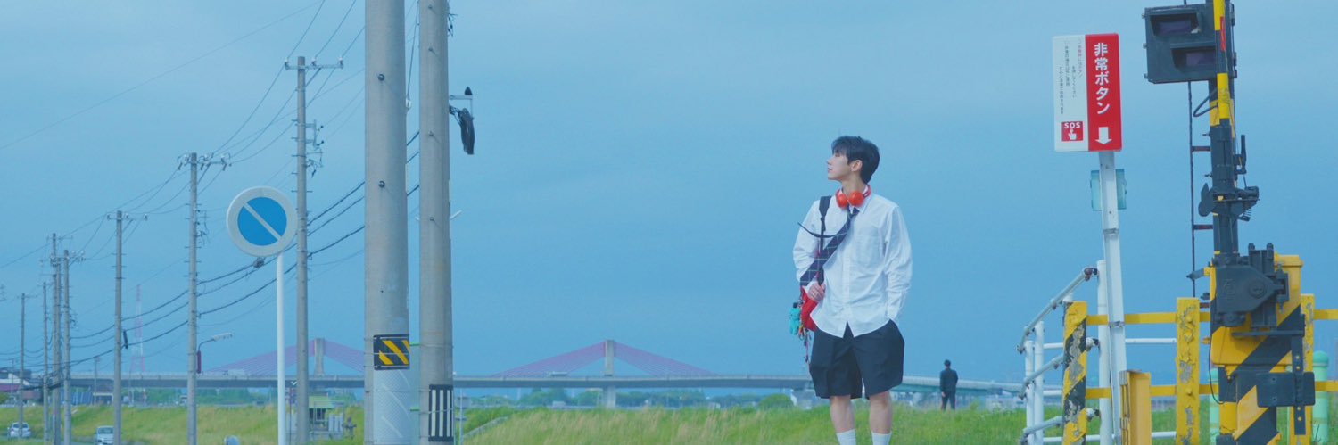 🌻 LITTLE b 🍀 banner