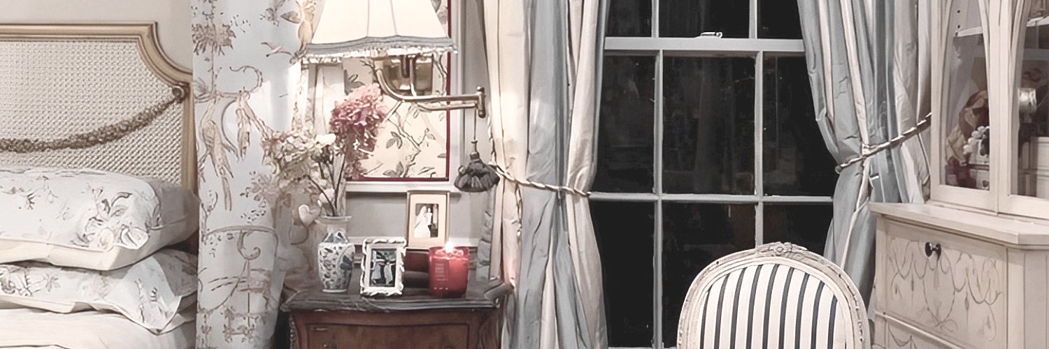 Cipau, ❤︎ banner