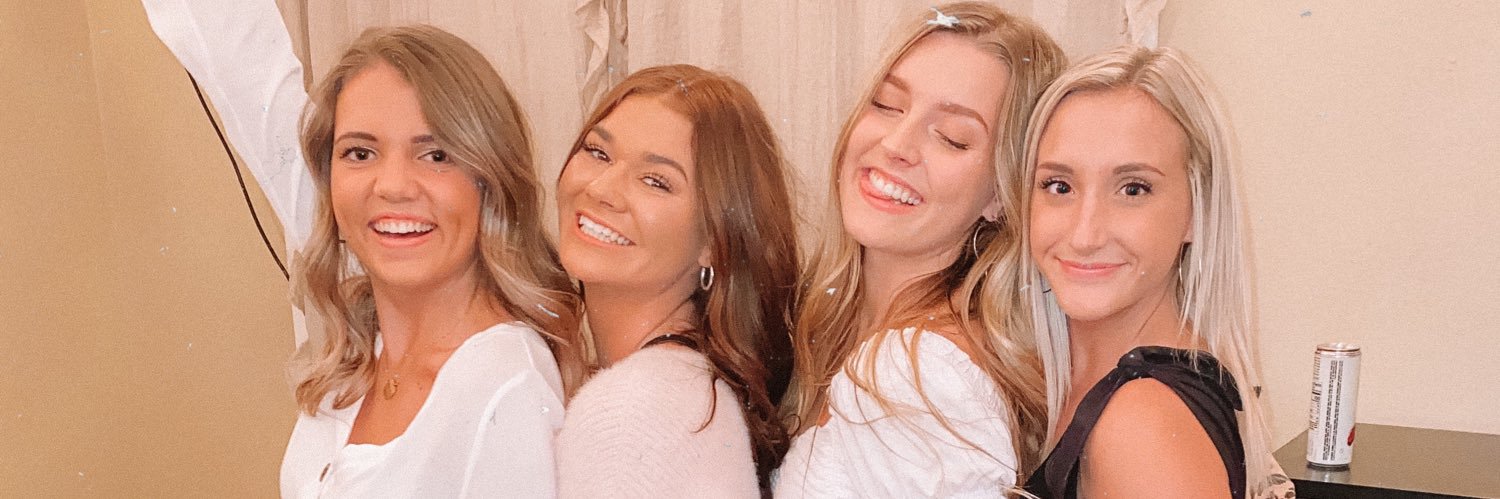 lainey_simon11's profile banner image