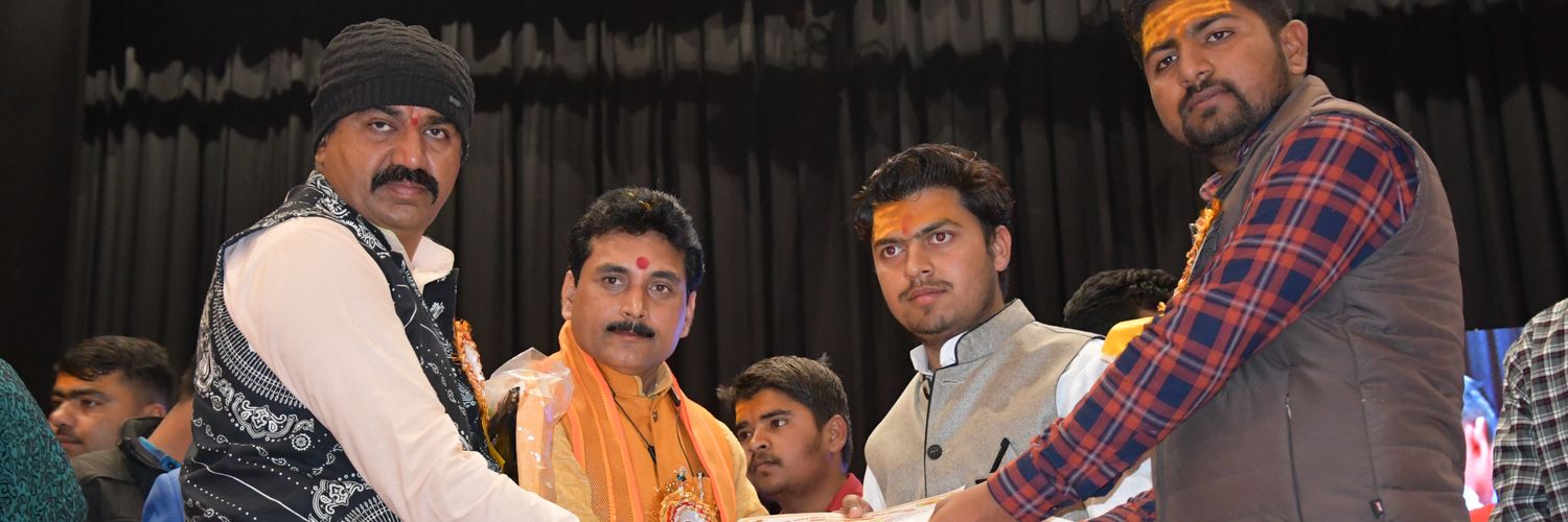 parauhaMP's profile banner image