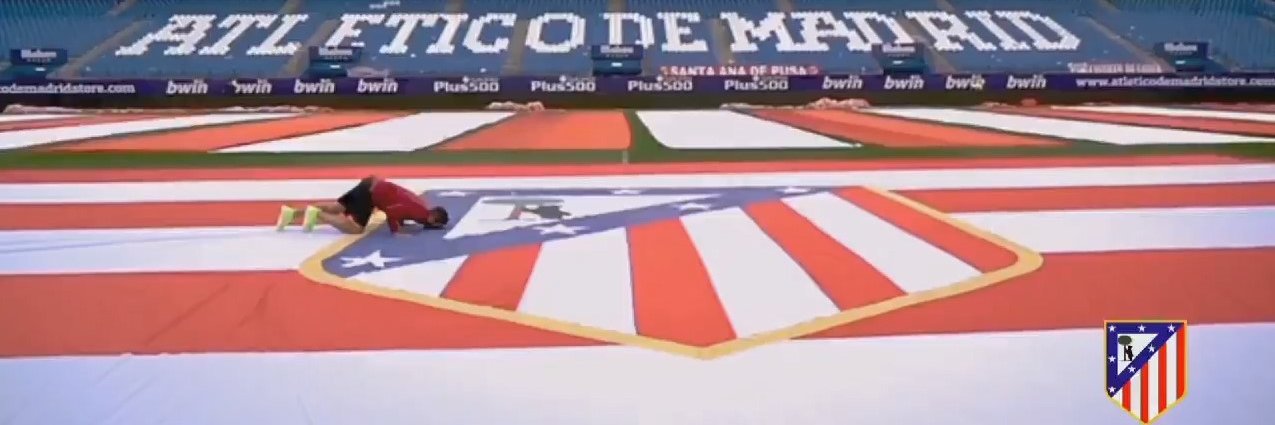 Alberto Fernández banner