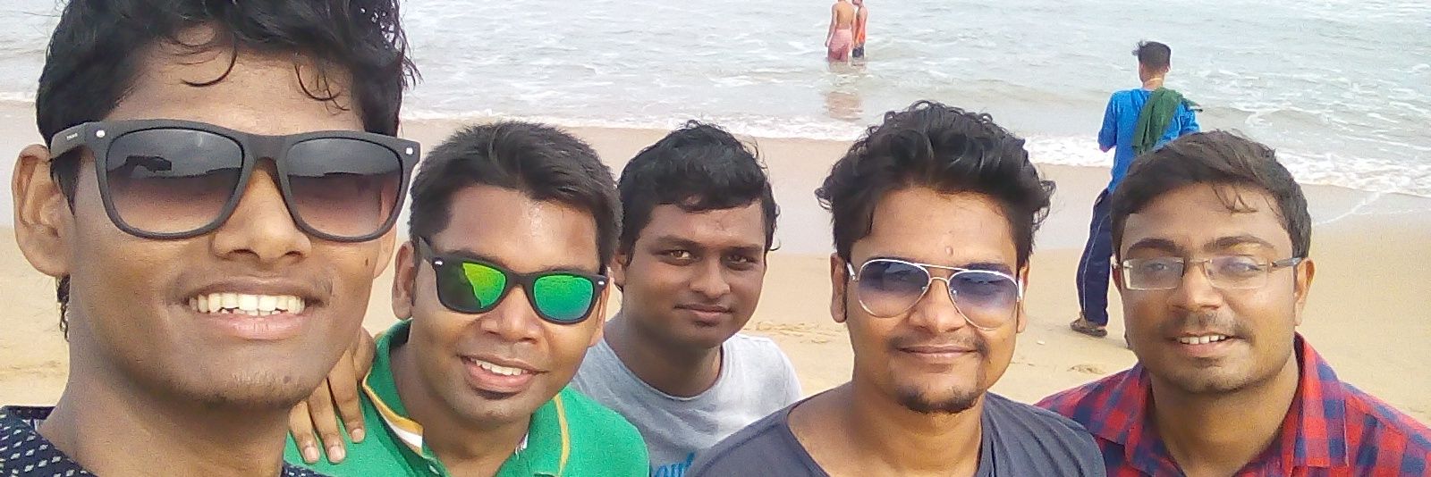manu_rout's profile banner image