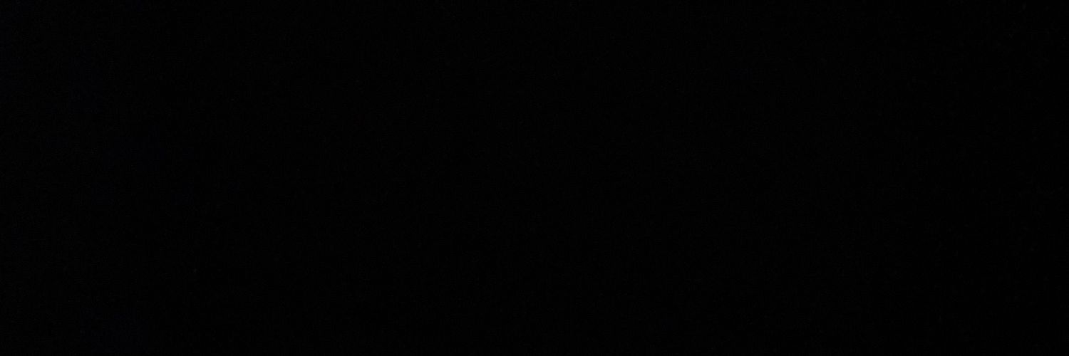 yooungay's profile banner image