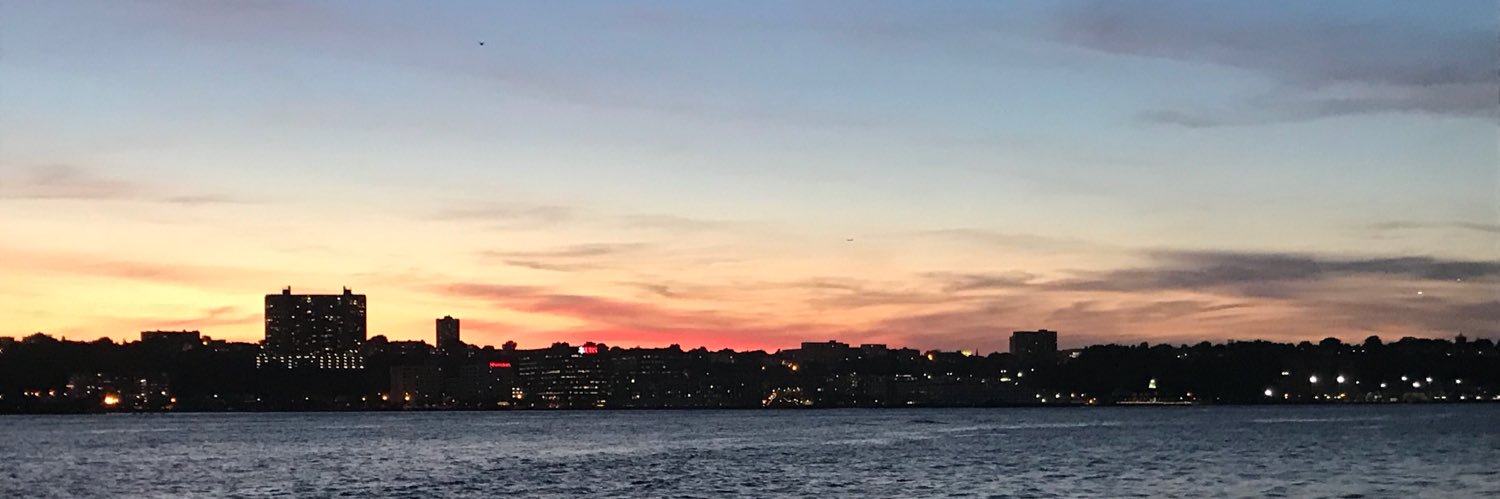 MissDeeL08's profile banner image