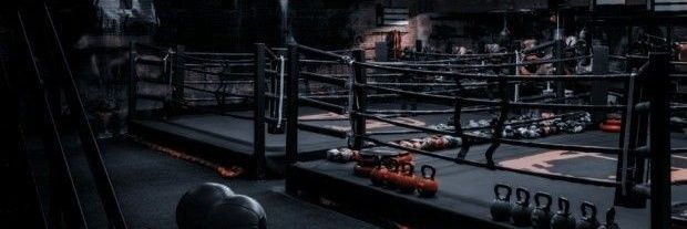 b_tyf01's profile banner image