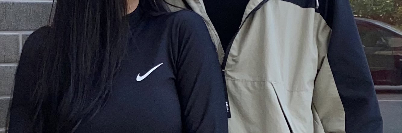 M banner