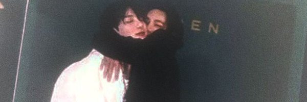 i93tinygloss Profile Banner